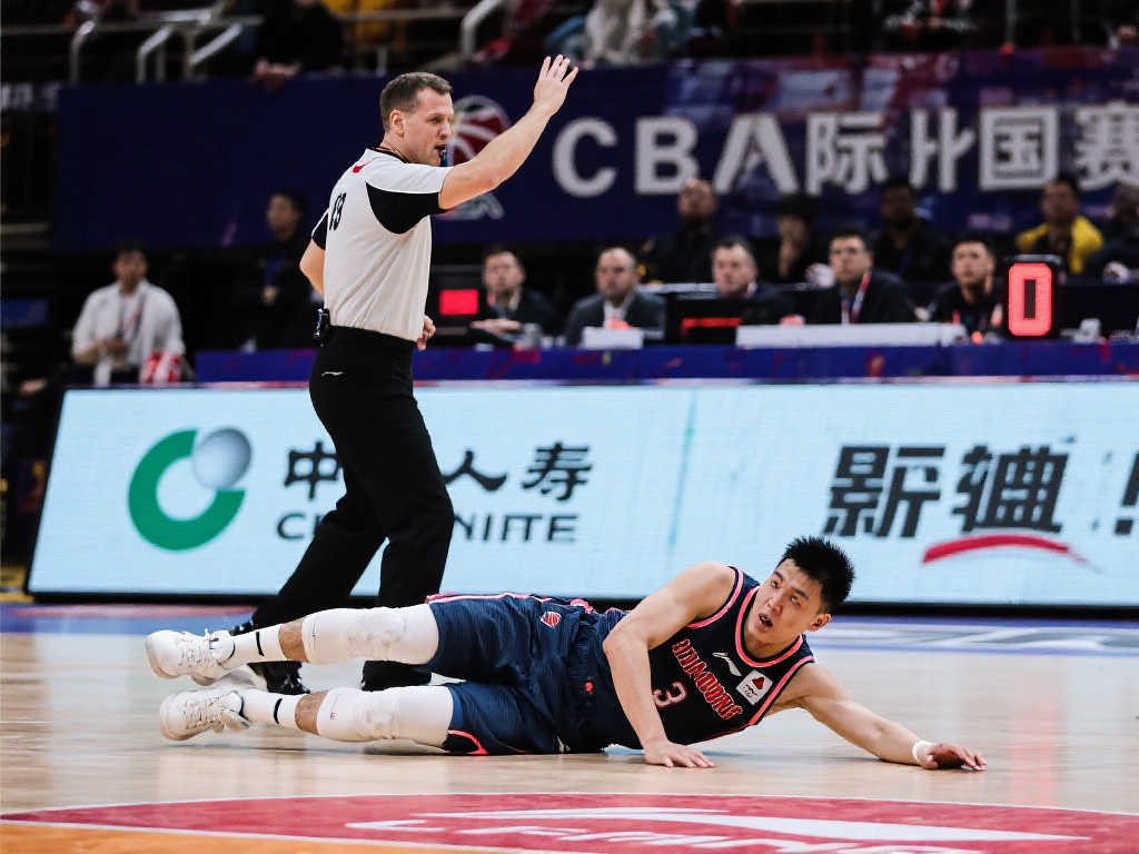並在