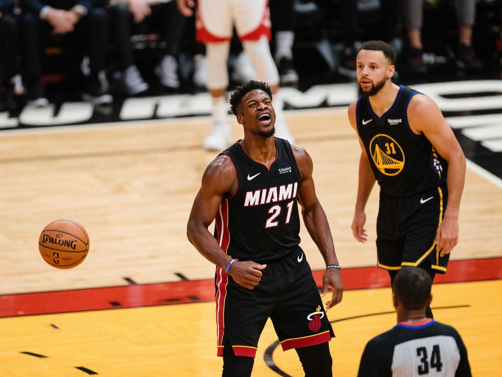 仍位列第 仍位列第
